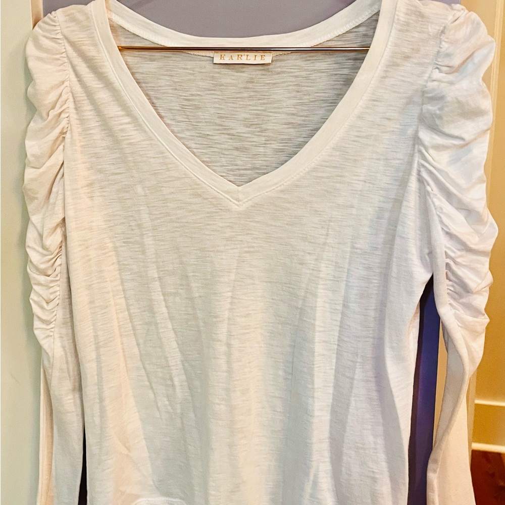 Karlie White Ruched Top LS Size Small